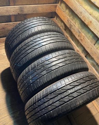 Bridgestone Dueler H/P Sport 215/60 R17