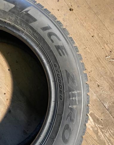 Pirelli Ice Zero 225/60 R17