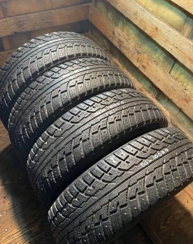 Marshal I'Zen RV Stud KC16 215/70 R16