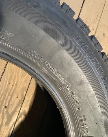 Bridgestone B391 215/65 R16