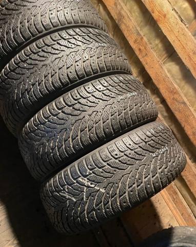 Nokian Tyres Hakkapeliitta 9 225/55 R17