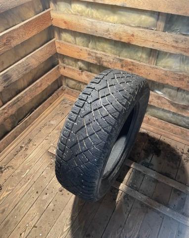 Nitto Therma Spike 225/65 R17