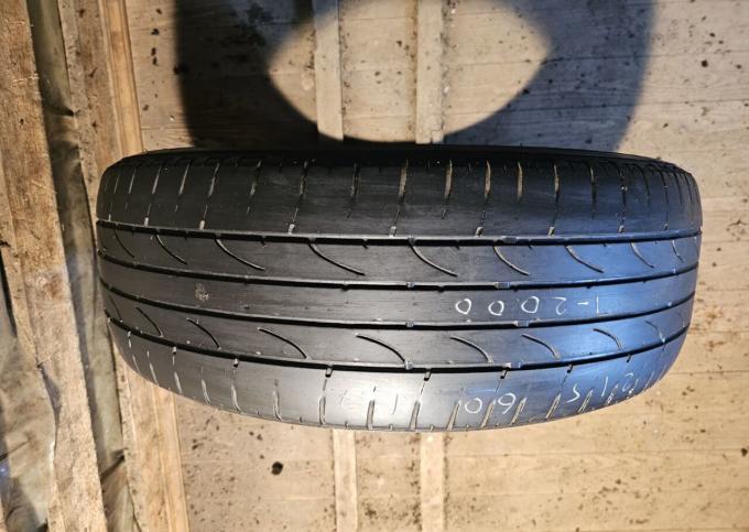 Bridgestone Dueler H/P Sport 215/60 R17