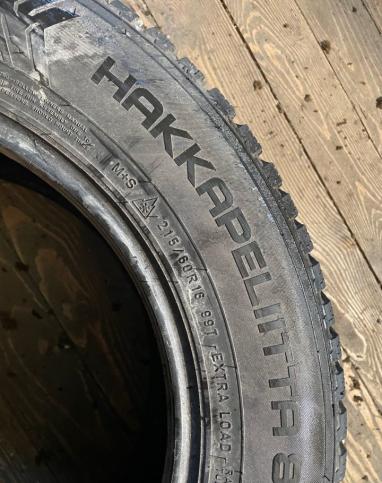 Nokian Tyres Hakkapeliitta 8 215/60 R16