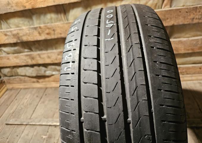 Pirelli Cinturato P7 235/55 R18