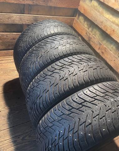 Nokian Tyres Hakkapeliitta 8 235/55 R17