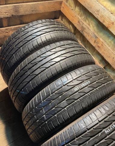 Bridgestone Dueler H/P Sport 215/60 R17