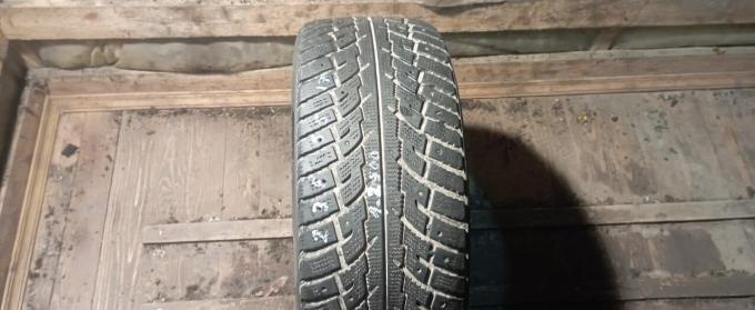 Kumho I'Zen RV Stud KC16 235/55 R17