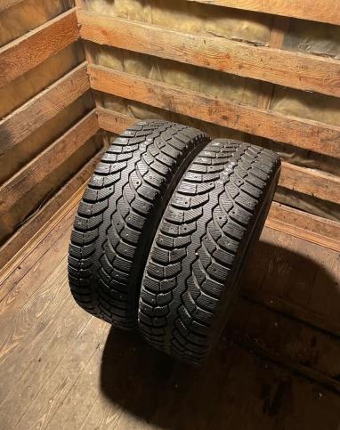 Bridgestone Blizzak Spike-01 215/65 R16