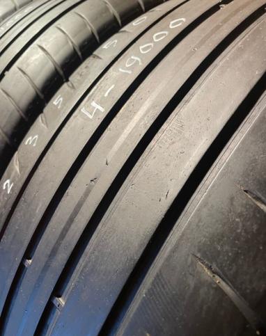 Goodyear Eagle F1 Asymmetric 3 SUV 235/50 R19