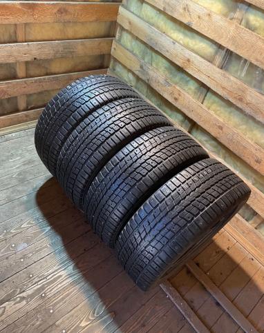 Dunlop SP Winter Ice 01 205/55 R16