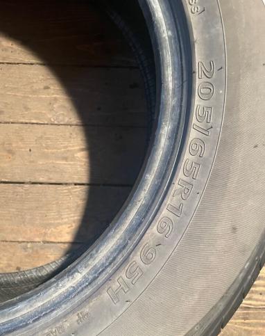 Kumho Solus SA01 KH32 205/65 R16