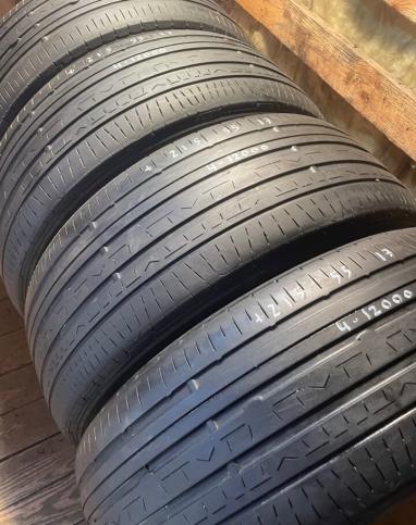 Nitto NT830 215/55 R17