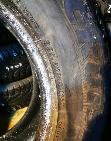 Bridgestone Ice Cruiser 7000 285/60 R18