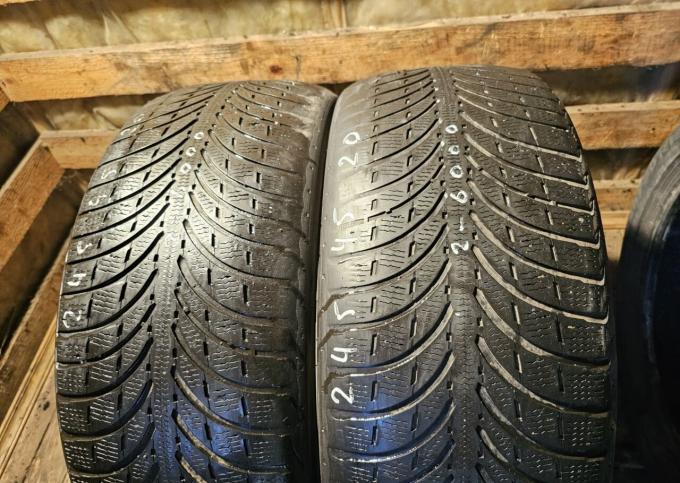 Michelin Latitude Alpin LA2 245/45 R20