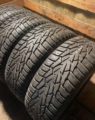 Nokian Tyres Hakkapeliitta 7 SUV 215/65 R16