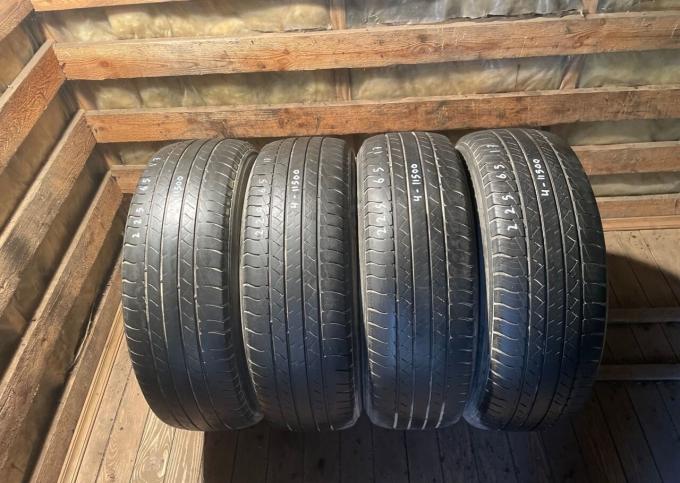 Michelin Latitude Tour HP 225/65 R17