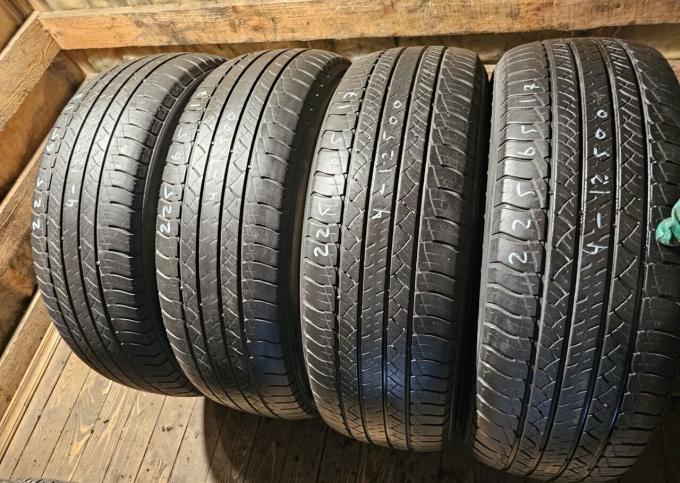 Michelin Latitude Tour HP 225/65 R17