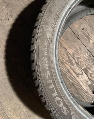 Kumho Solus 4S HA32 225/45 R18