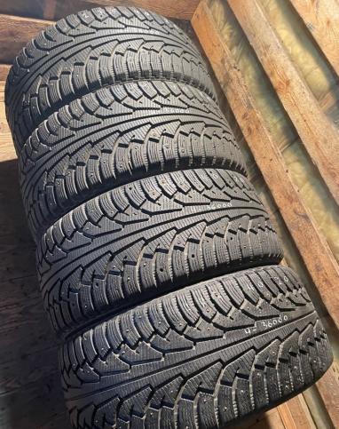 Nokian Tyres Hakkapeliitta 5 SUV 275/40 R20