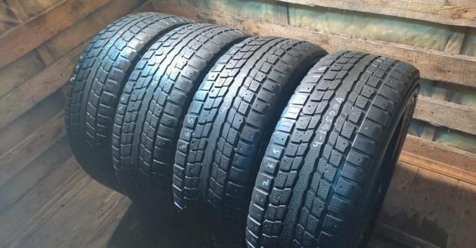 Dunlop SP Winter Ice 01 265/60 R18