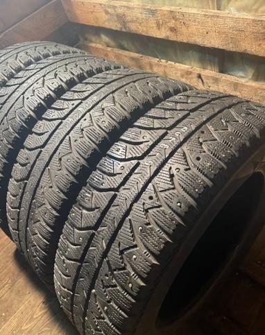 Bridgestone Ice Cruiser 7000 195/65 R15