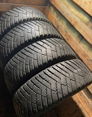 Goodyear Ultragrip Ice Arctic 225/65 R17