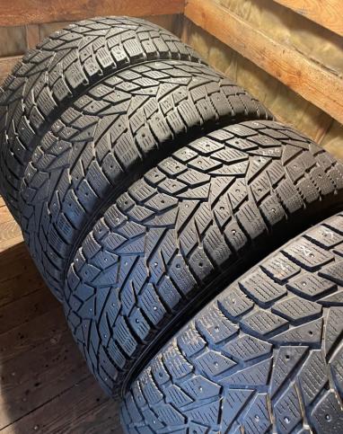 Dunlop SP Winter Ice 02 285/65 R17