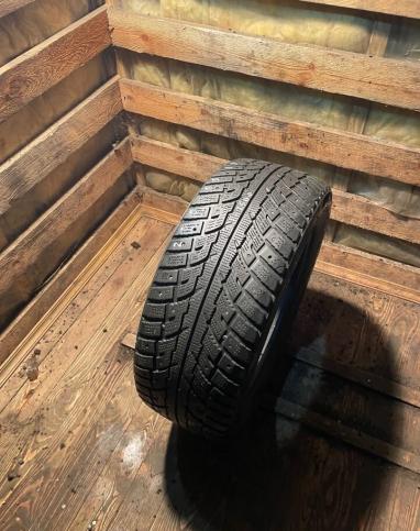 Kumho I'Zen RV Stud KC16 235/55 R17