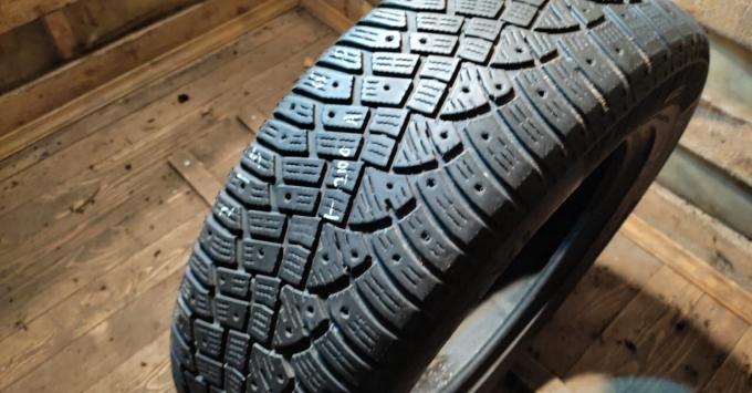 Continental IceContact 2 215/65 R17