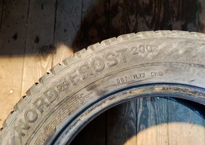 Gislaved Nord Frost 200 205/60 R16