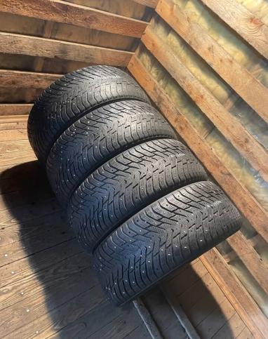 Nokian Tyres Hakkapeliitta 8 235/55 R17