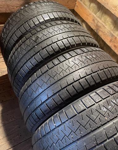 Pirelli Ice Asimmetrico 225/55 R17