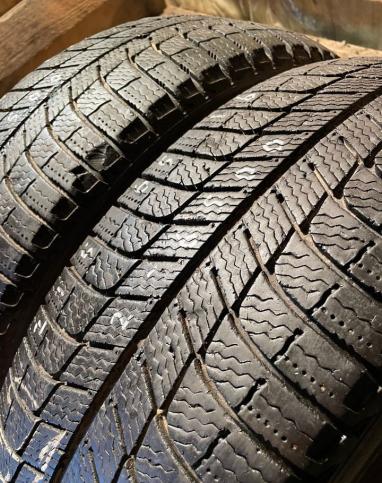 Michelin X-Ice 3 215/65 R16