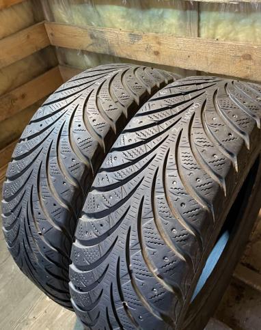 Goodyear UltraGrip Extreme 205/60 R16