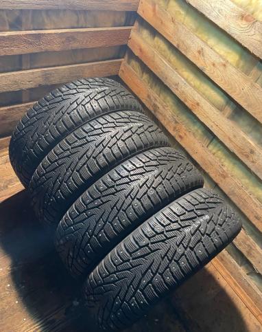 Nokian Tyres Hakkapeliitta 7 SUV 235/65 R17