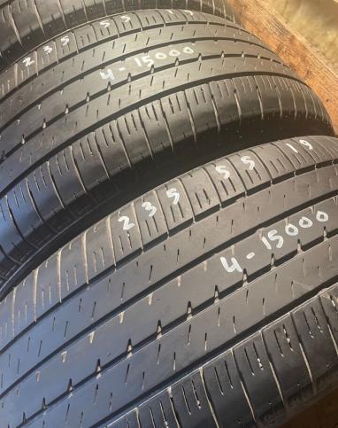 Bridgestone Dueler H/L 33 235/55 R19