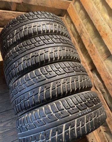 Kumho I'Zen KW22 215/60 R16