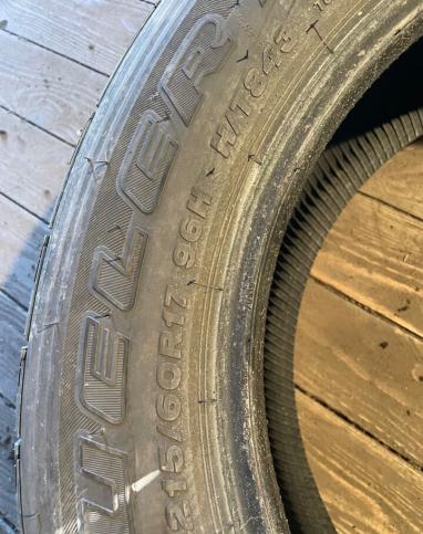 Bridgestone Dueler H/T 843 215/60 R17