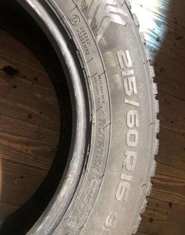 Nokian Tyres Hakkapeliitta 7 215/60 R16