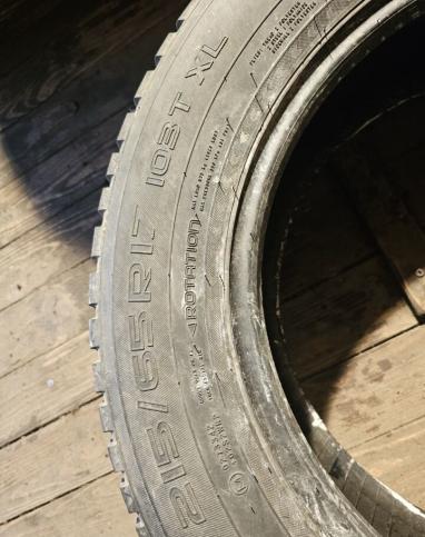 Nokian Tyres Hakkapeliitta 8 SUV 215/65 R17