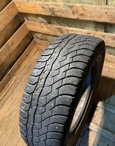 Viatti Bosco Nordico V-523 215/65 R16