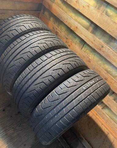 Pirelli Winter Sottozero 210 Serie II 235/50 R19