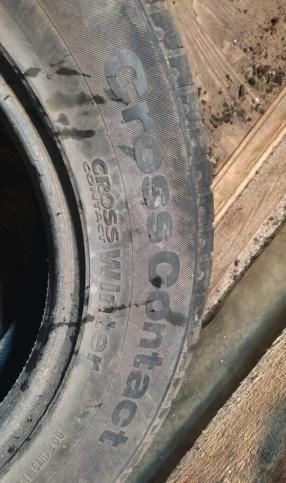 Continental ContiCrossContact Winter 235/65 R17