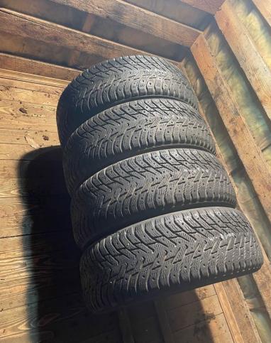 Nokian Tyres Hakkapeliitta 8 205/60 R16