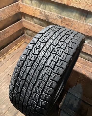 Goodyear Ice Navi Zea 235/50 R18