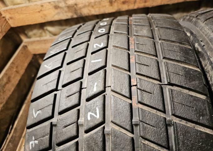 Pirelli P Zero 275/600 R18