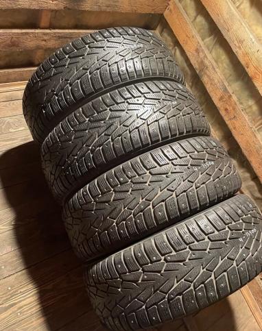 Nokian Tyres Hakkapeliitta 7 SUV 215/65 R16