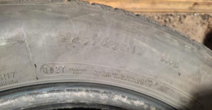 Cooper Weather-Master S/T 2 225/65 R17