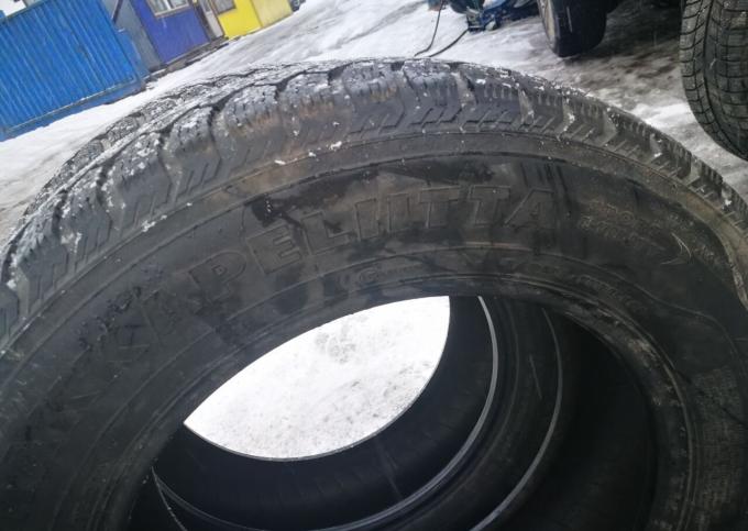 Nokian Tyres Hakkapeliitta SUV 235/65 R17